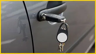 Metro Locksmith Services Mission Hills, CA 818-491-5035 - 19-automotive-lockouts